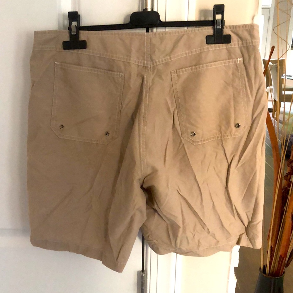 Swim trunks - Picture 2 of 3